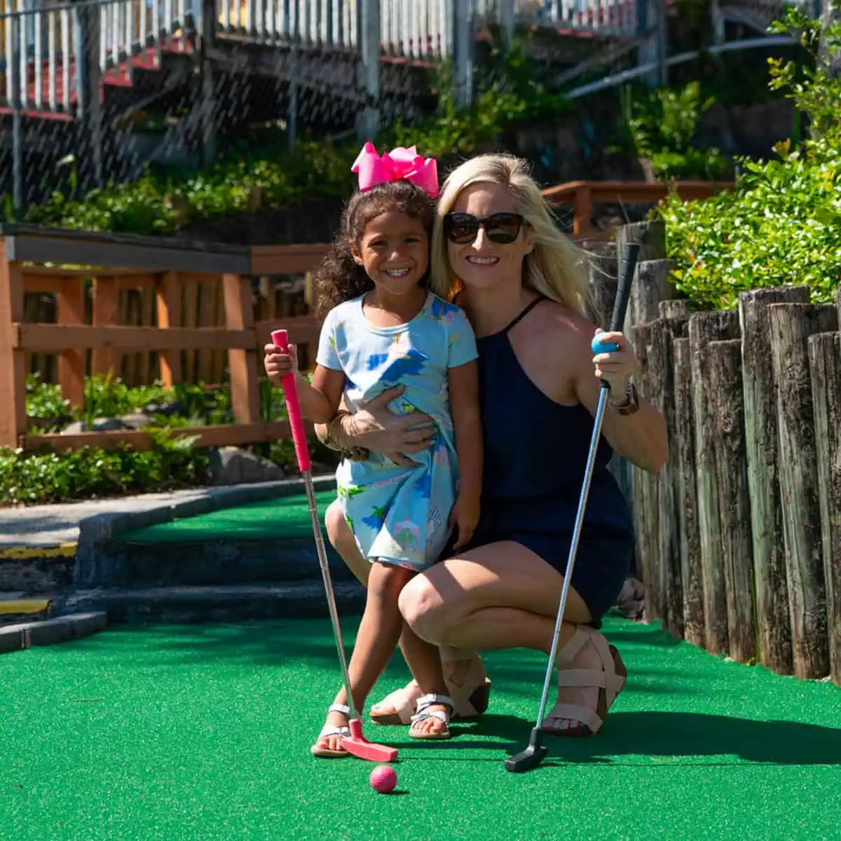 Big Kahuna Mini Golf 2