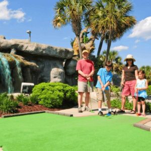 Mutinay Bay Mini Golf 3